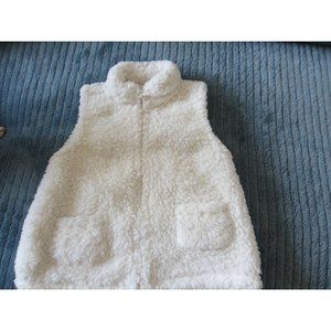 CARTERS JUST ONE YOU SHERPA VEST 6 MONTHS IVORY SHADE